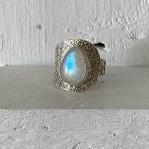 Sterling Silver 925 Rainbow Moonstone Ring